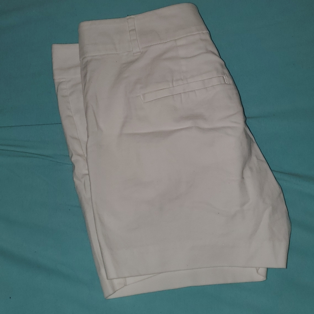 Short blanco